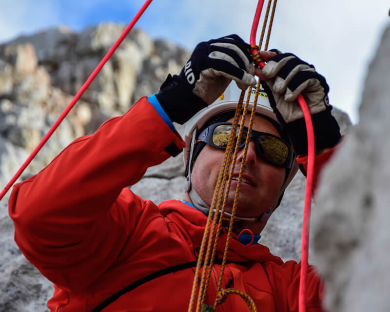 selbst-und-kameradenrettung-klettern-bei-alpinschule-bergpuls-5