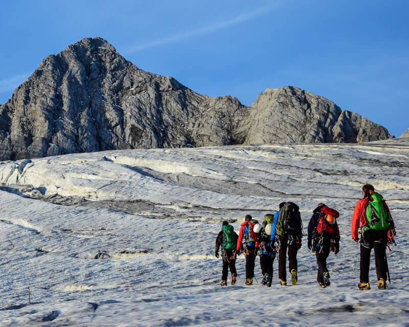 dachstein-normalweg-mit-bergfuehrer-bei-alpinschule-bergpuls-3