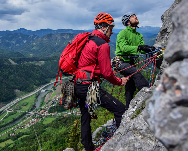 klettern-im-grazer-bergland-mit-bergfuehrer-von-alpinschule-bergpuls-1