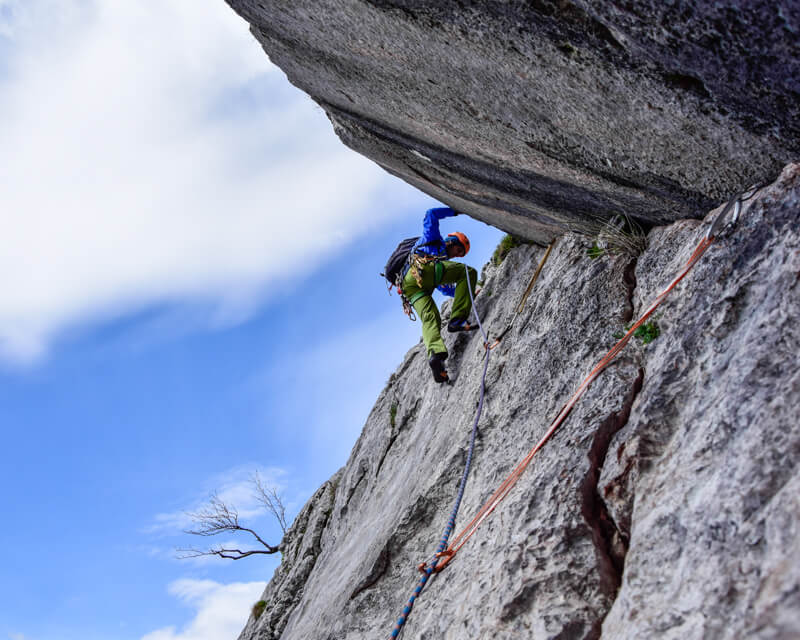 alpinkletterkurs-fuer-anfaenger-mit-bergfuehrer-der-alpinschule-bergpuls-2