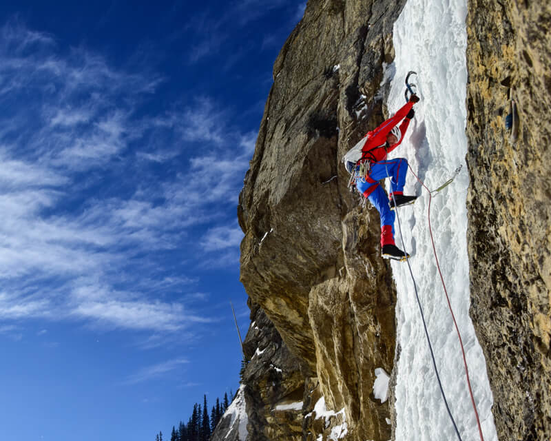 eiskletterkurs-fuer-anfaenger-bei-alpinschule-bergpuls-9-1